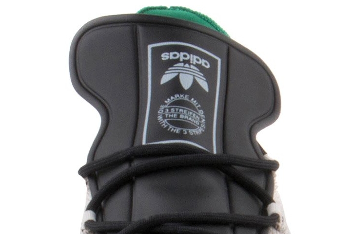 Adidas AW Run Mid logo